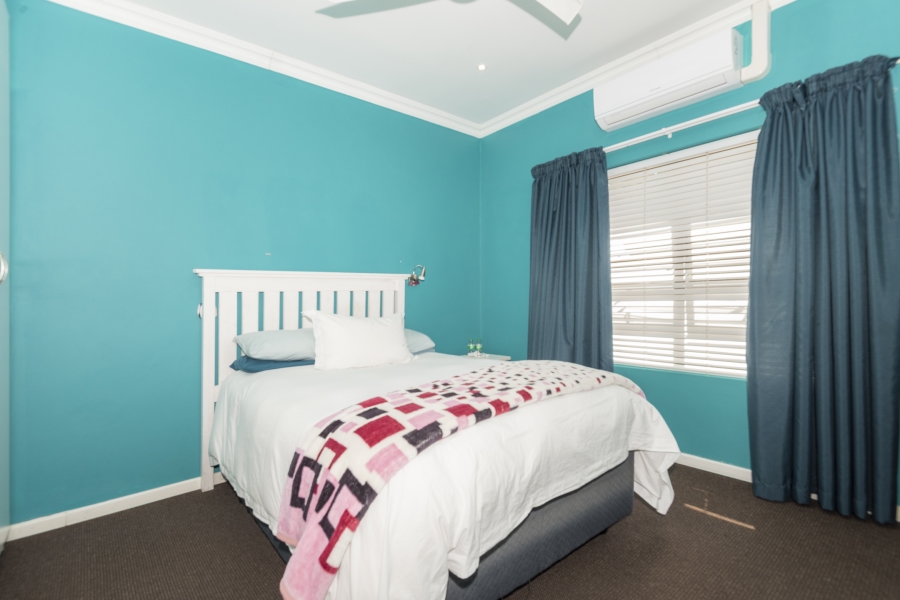 4 Bedroom Property for Sale in Country Club Western Cape